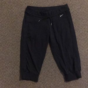 Nike capris